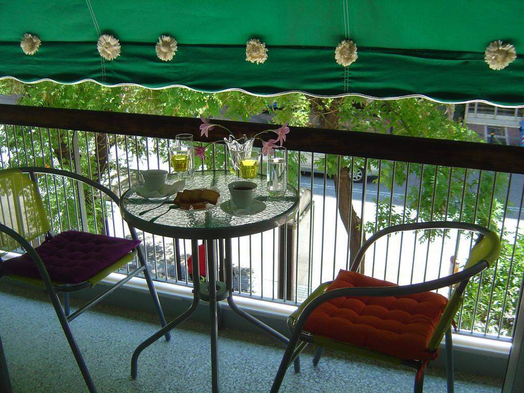 Apartamento Medea Atenas Exterior foto